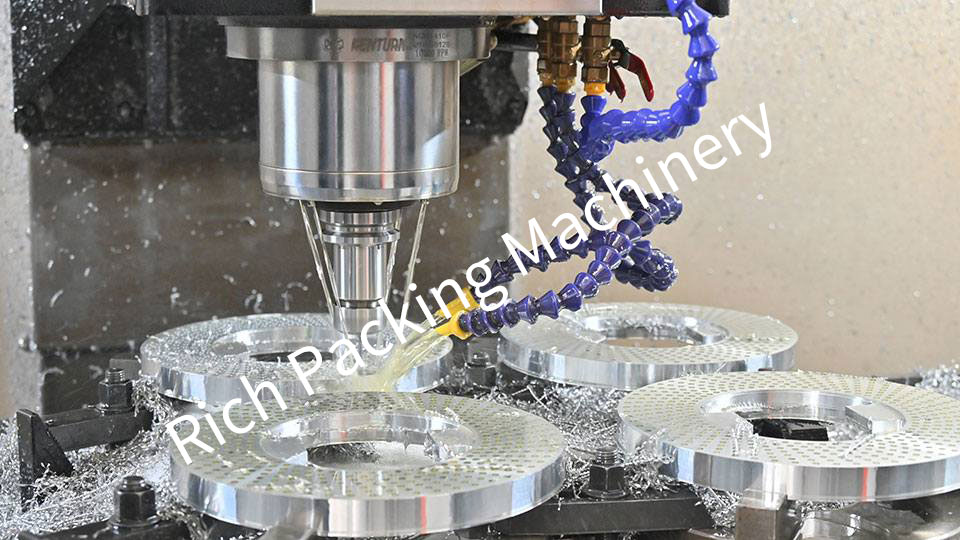 Finish machining of capsule discs on a CNC machining center