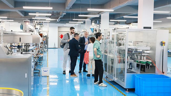 DOKTOR MARKS FARMA EOOD and Rich Packing Start Cooperation